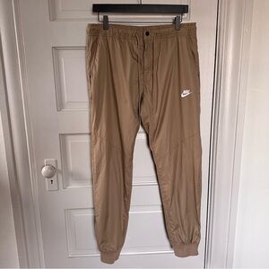 Nike wind running jogger pant
